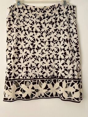 Diane von Furstenberg Brown & Cream Floral Cutout Hem Skirt 100% Silk size 10